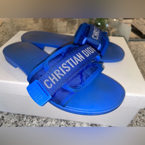 Christian Dior evolution slides - Picture 2 of 13